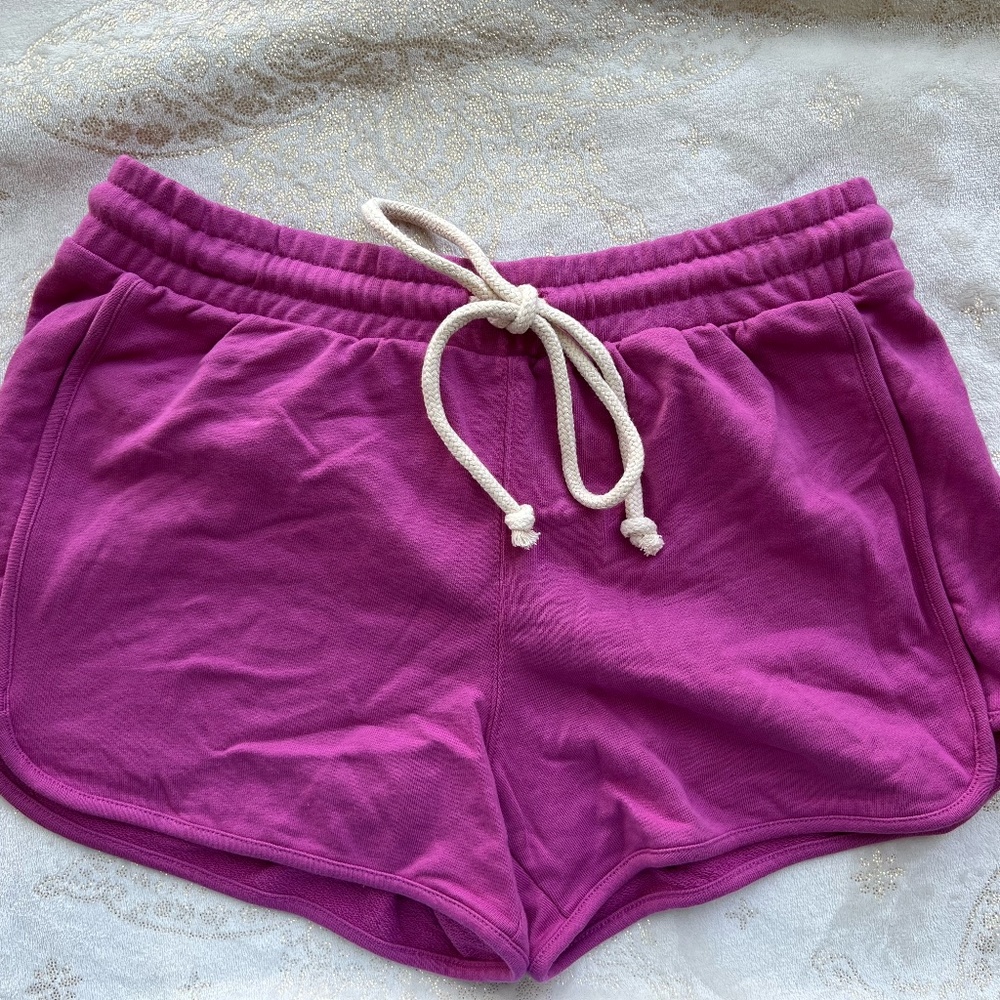 Pink shorts in soft fabric size M